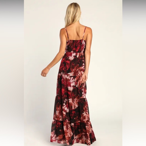 Lulus Gorgeous Blooms Burgundy red black Floral Print Tiered Maxi Dress size l - Picture 3 of 6